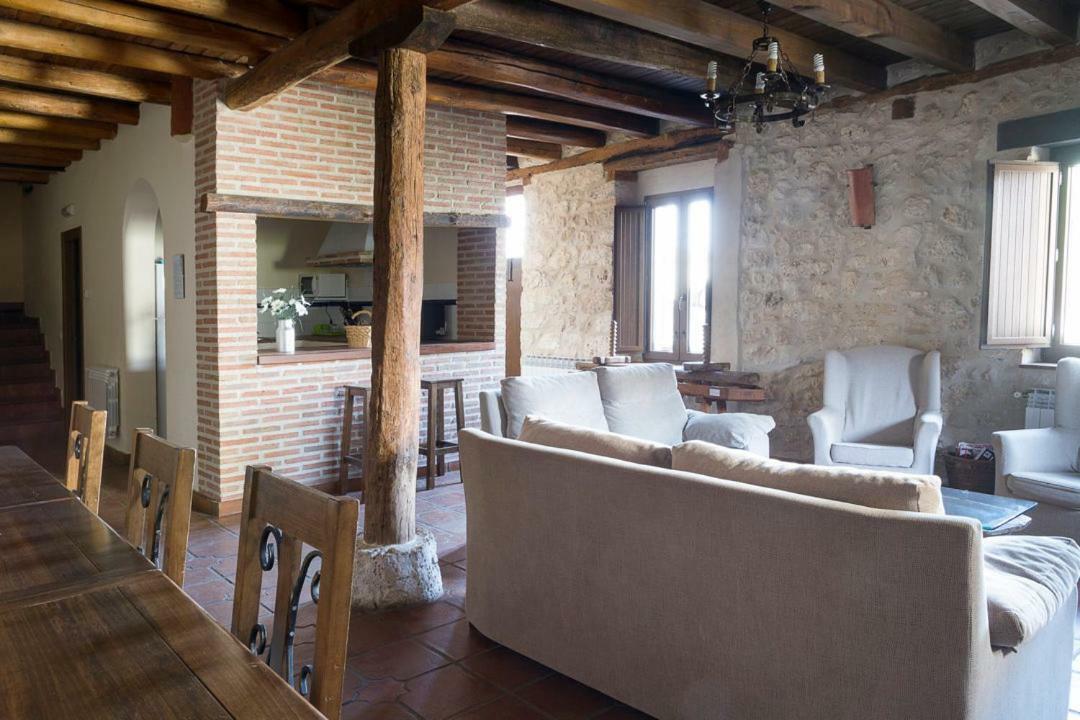 Casa Rural Los Yeros Aldeasona - Segovia Buitenkant foto